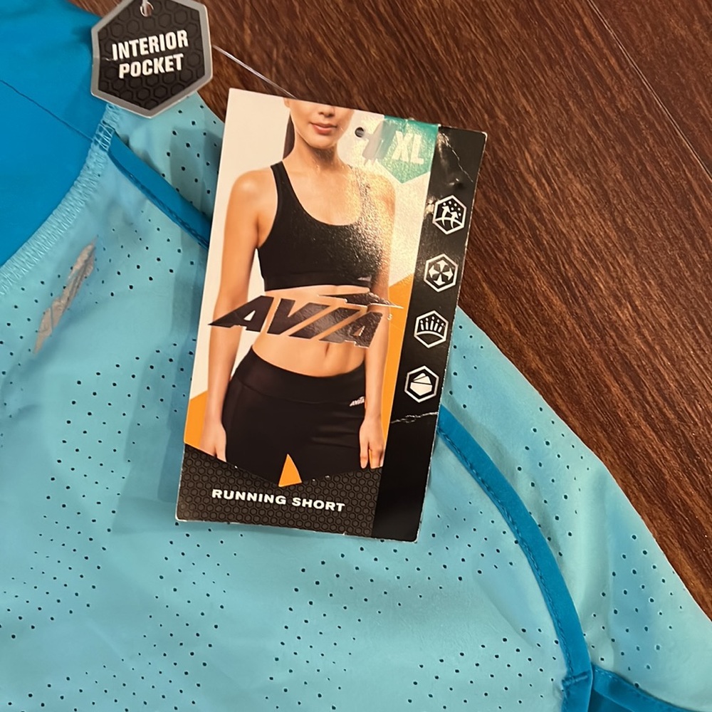 NWT Avis Turquoise Running Shorts - Picture 3 of 8
